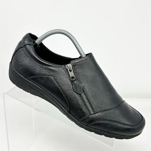 Taos Women's Character Black Leather Loafers Size 10 Wide Casual Flats Zipper - Picture 1 of 16